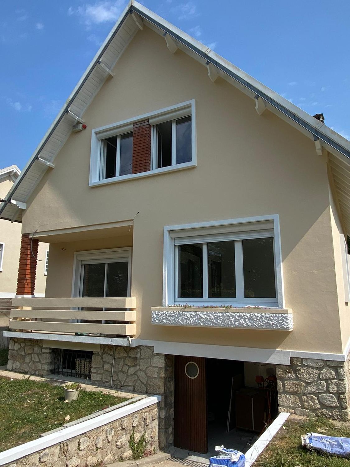 Réalisation BÂTIMENT LAROQUE – Maçonnerie & aménagements extérieurs