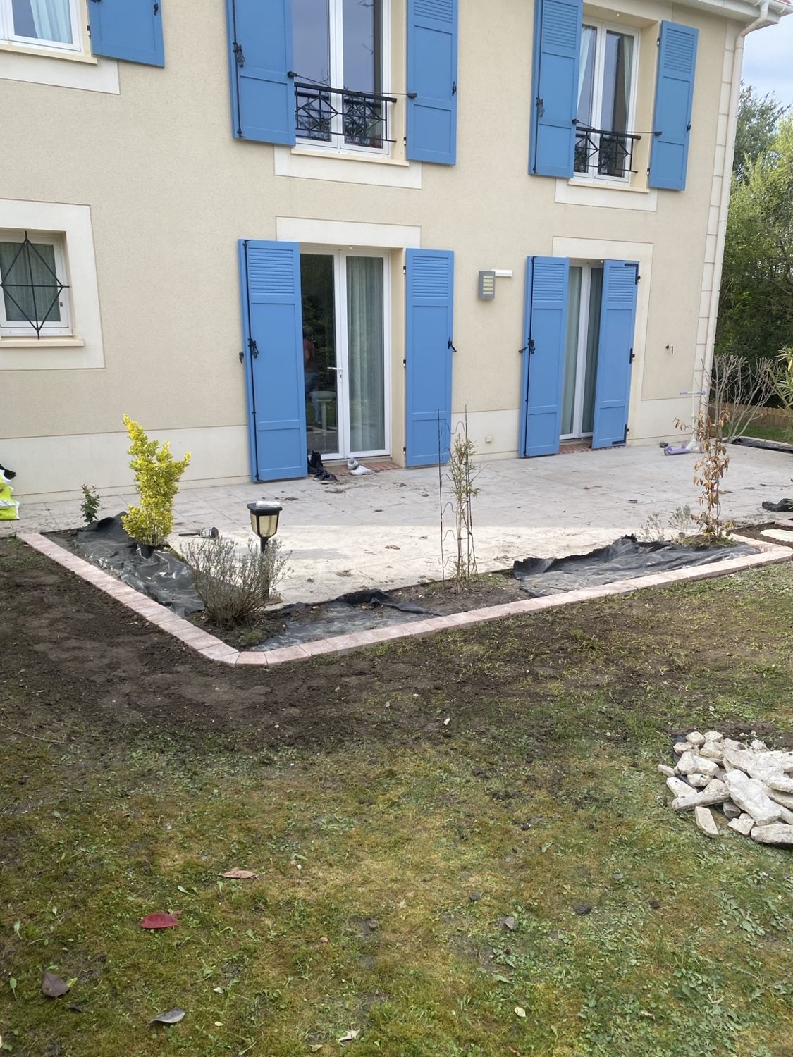 Réalisation BÂTIMENT LAROQUE – Maçonnerie & aménagements extérieurs